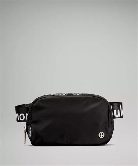 lululemon logo belt bag